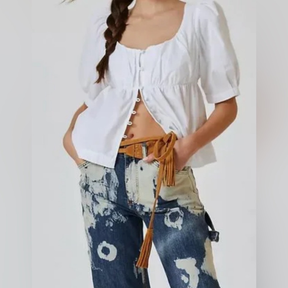 Anthropolgie White Short-Sleeve Scoop-Neck Blouse XS